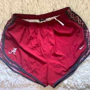 Alabama Nike Shorts size Large in crimson/black/white